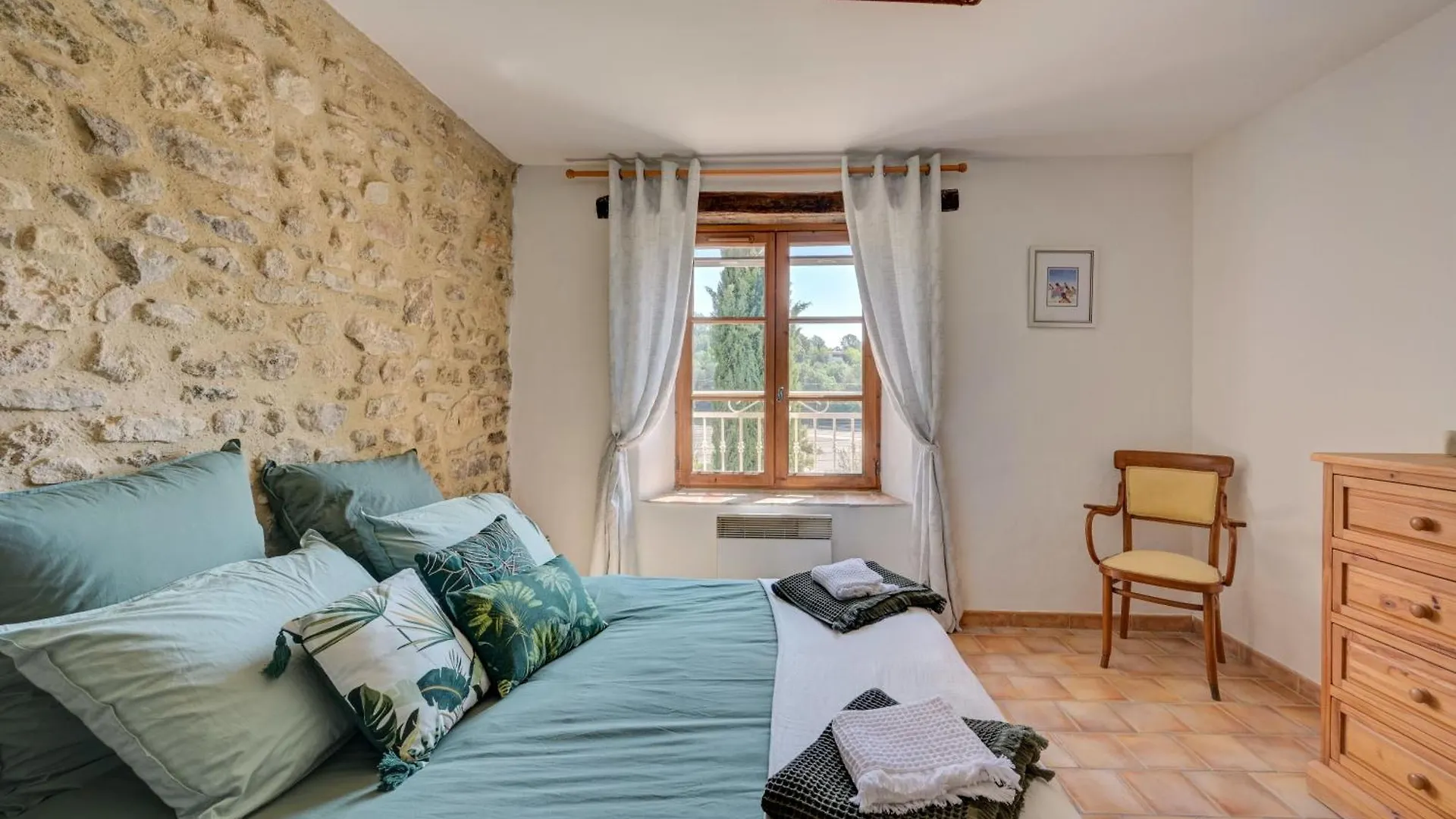 Gites des Korrigans Forcalquier 0*,  France