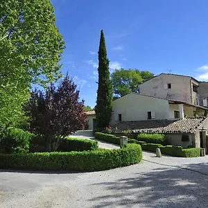 3* Hotel Charembeau